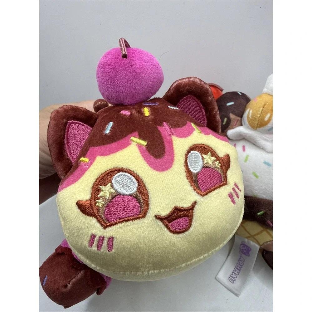 Aphmau Meemeows Ice Cream Collector's Edition Plush Lot 2 Neapolitan  Banana Spl